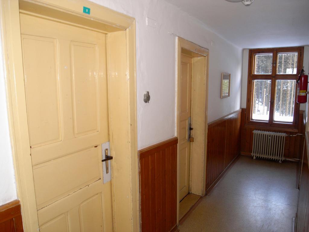 Horska Chata Navrsi Hotel Stare Mesto  Exterior photo
